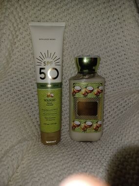 Bath & Body Works Waikiki Beach Coconut SPF 50 Sunscreen Lotion - Green